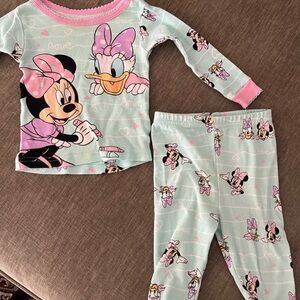 Disney Minnie Mouse and Daisy Duck baby Pajamas - Pink and Green 9 m two piece